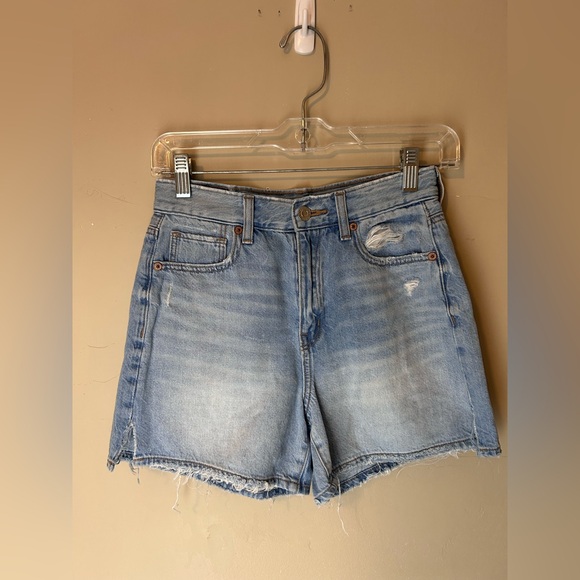 American Eagle Highest Rise Baggy Short Distressed Style Size 00 - Picture 3 of 15